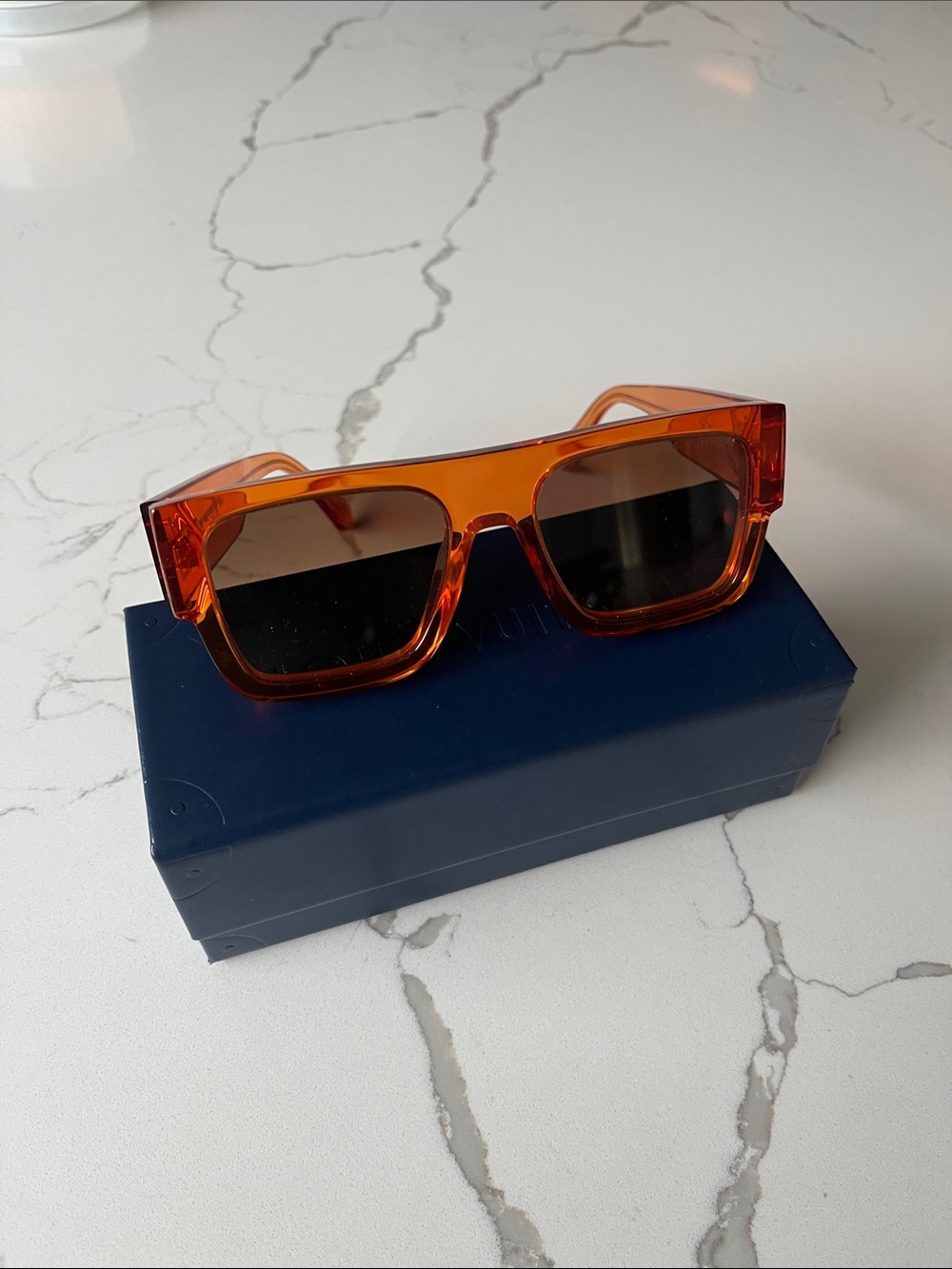 Louis Vuitton Orange Transparent Sunglasses with Gold LV Hardware - Picture 2 of 6